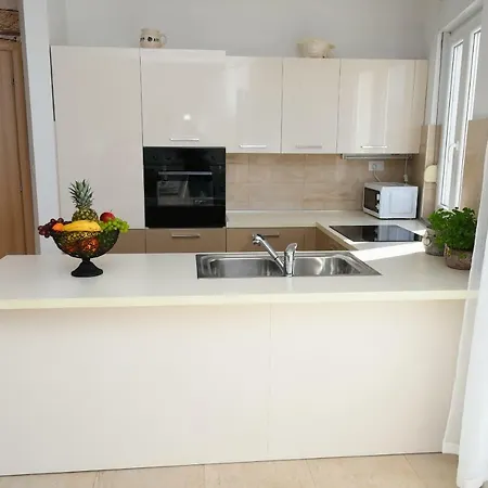 Libra With Sea View Апартаменты Опатия