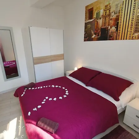 Апартаменты Libra With Sea View *