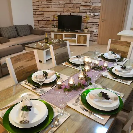 Libra With Sea View *