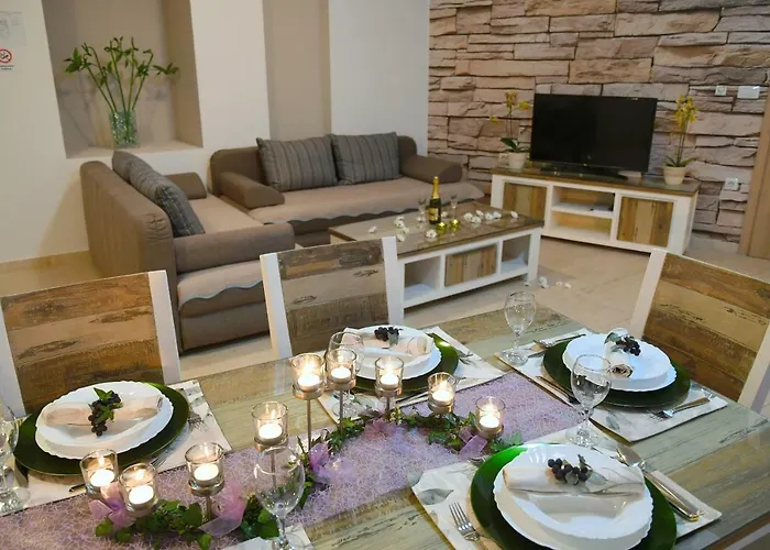 Libra With Sea View Apartment