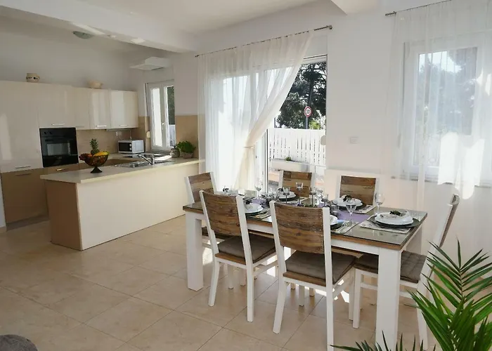 Libra With Sea View Apartamento *